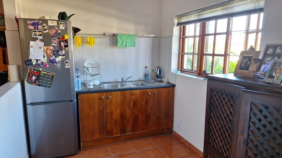 4 Bedroom Property for Sale in Bluewater Bay Eastern Cape
